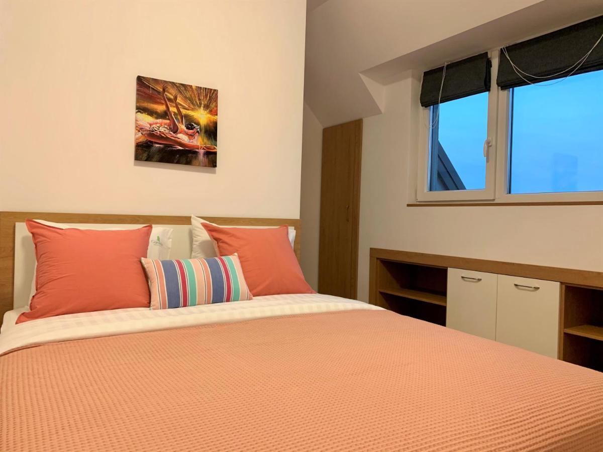 صوفيا Gardenia Apartments المظهر الخارجي الصورة